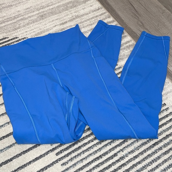 Lululemon high rise align pant with pockets 25” - Picture 7 of 7